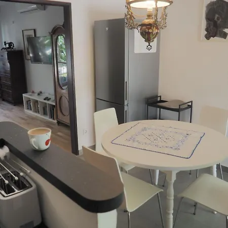 Little Cherry Apartman Split